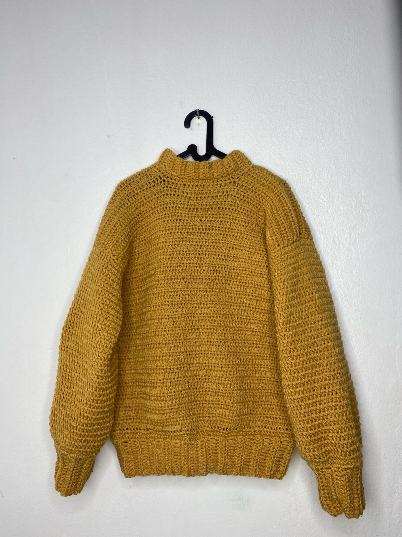 Single-Coloured Sweater - Image 3